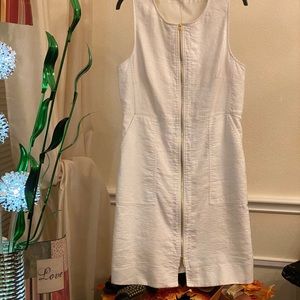 DRESSES... DRESSES..  👗. DIANE VON FURSTENBERG